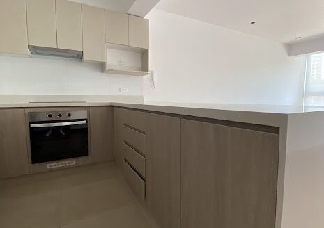 SE VENDE FLAT EN MIRAFLORES PRIMER PISO
