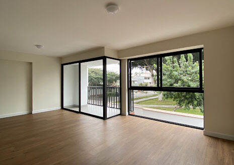 SE VENDE DEPARTAMENTO FLAT EN SANTIAGO DE SURCO SEGUNDO PISO