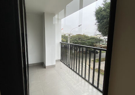 SE VENDE DEPARTAMENTO FLAT EN SANTIAGO DE SURCO PISO 3 CON VISTA AL PARQUE