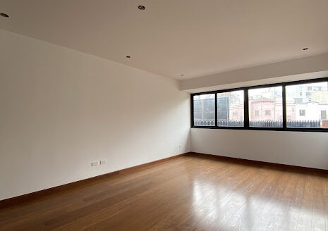 SE VENDE DEPARTAMENTO FLAT EN MIRAFLORES