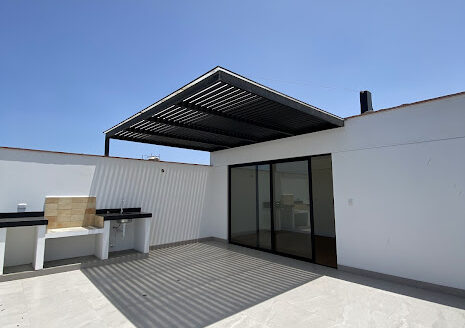 SE VENDE DEPARTAMENTO DUPLEX EN SANTIAGO DE SURCO