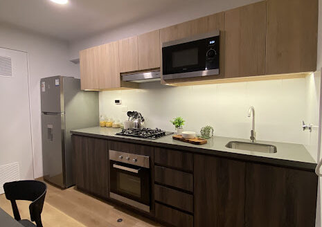 SE ALQUILA MODERNO DEPARTAMENTO EN SAN ISIDRO