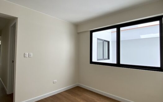 SE VENDE DEPARTAMENTO FLAT EN SANTIAGO DE SURCO INDEPENDIZADO Y DE ESTRENO