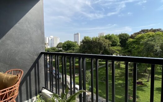 SE VENDE DEPARTAMENTO DE 3 DORMITORIOS CON VISTA AL PARQUE EN PUEBLO LIBRE