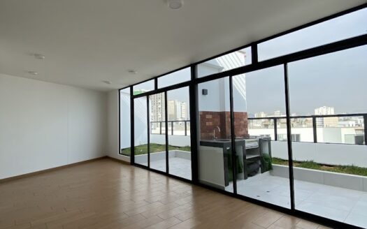 SE VENDE DEPARTAMENTO DUPLEX EN PUEBLO LIBRE