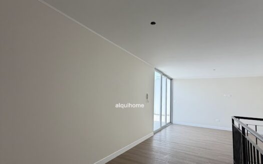 SE VENDE DUPLEX EN SAN BORJA DE  4 DORMITORIOS CON VISTA AL PARQUE