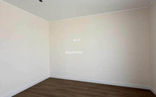 SE VENDE DUPLEX DE 4 DORMITORIOS EN SAN BORJA